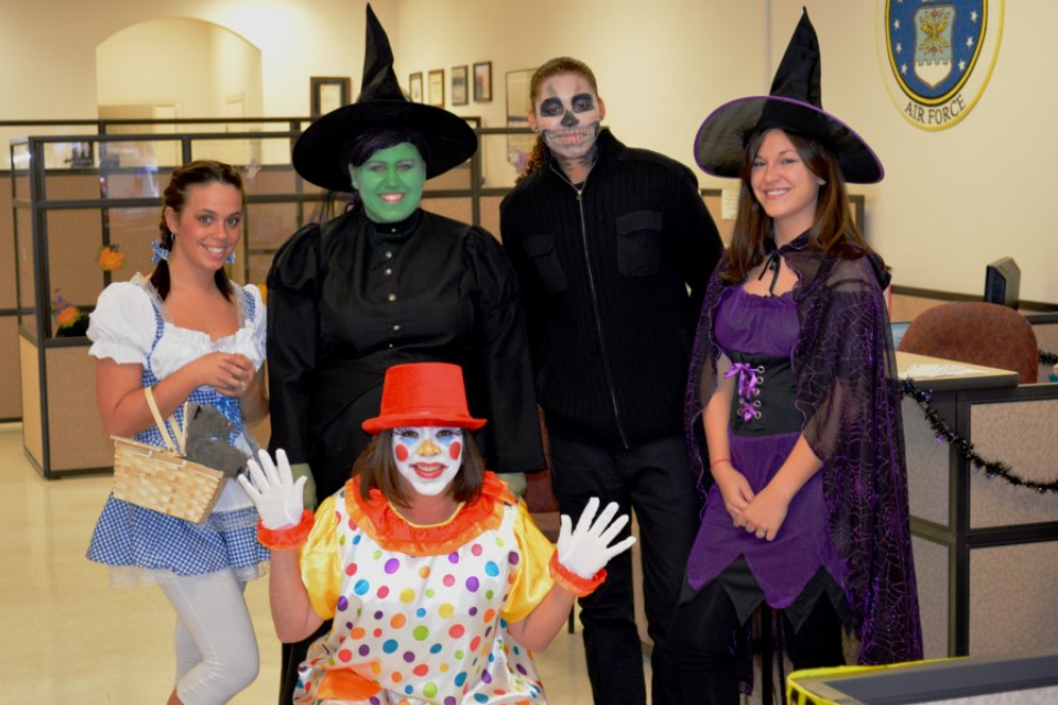 10 Tips For Halloween Savings